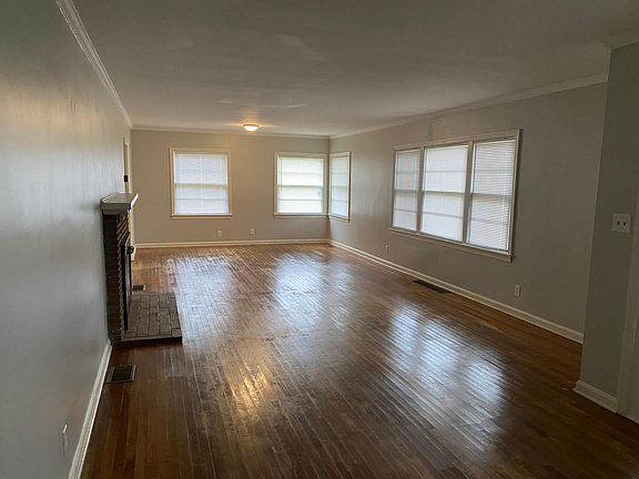 4th image of 5 Fair Oaks Dr