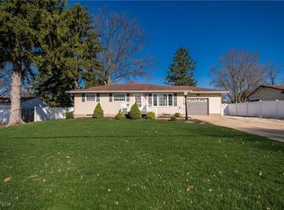 1452 Congress Lake Rd, Mogadore, OH 44260