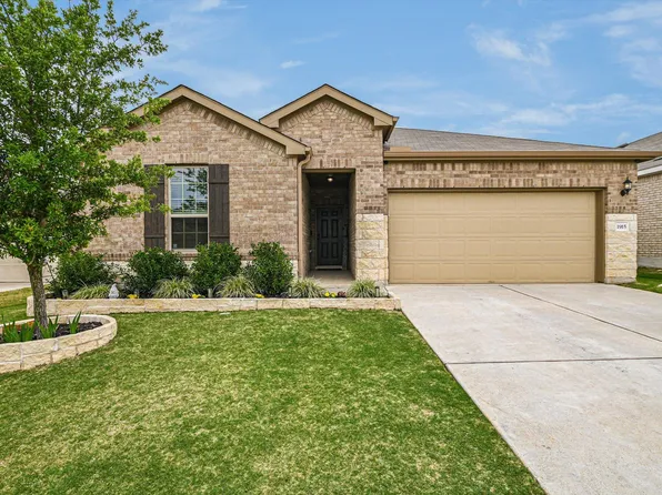 1915 T H Johnson Dr, Taylor, TX 76574