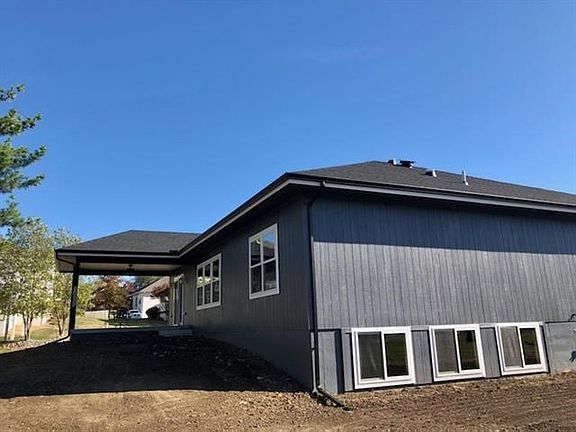 4th image of 408 Leslie Ln
