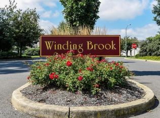 2 Carol Ct, Tinton Falls, NJ 07724