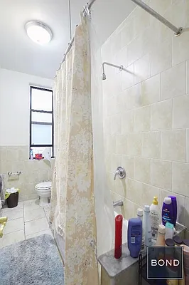 Rented by Bond New York | media 7