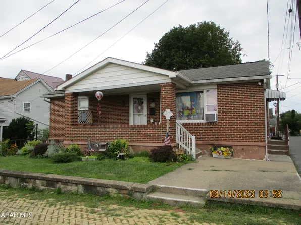 410 3rd St, Altoona, PA 16602