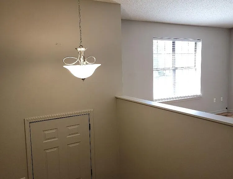3905 Athens Ct — Photo 12