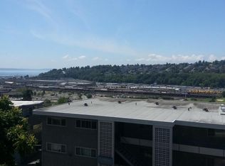 2517 13th Ave W APT 3, Seattle, WA 98119