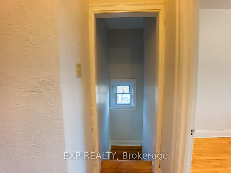 448 Holland Ave — Photo 41