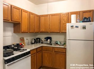 636 W Arlington Pl #29, Chicago, IL 60614