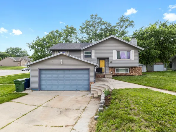 13008 S 24th Cir, Bellevue, NE 68123