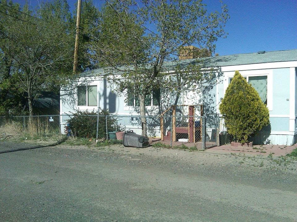 2nd image of 110 Hart St