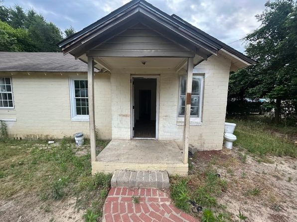 1009 S 8th St, Cordele, GA