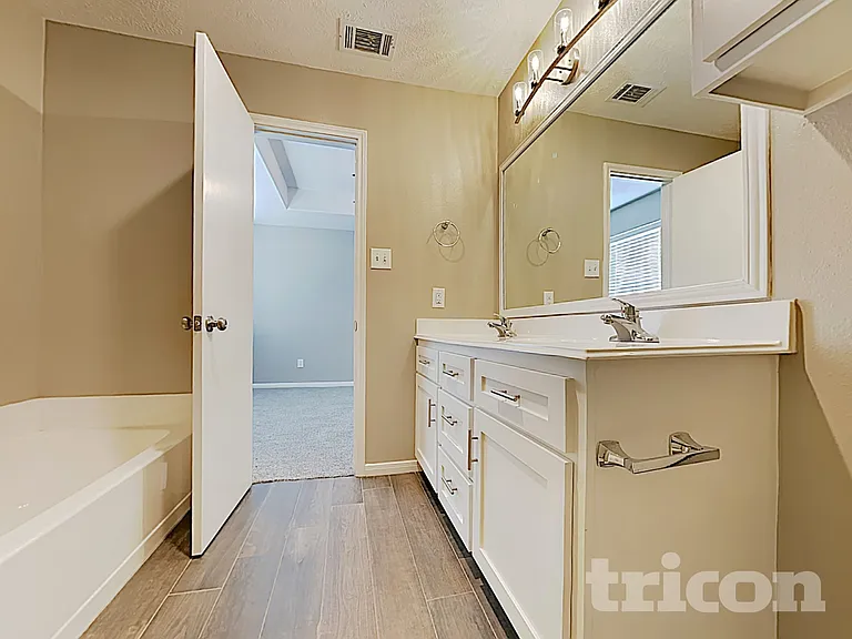 16365 River Fall Ct — Photo 10