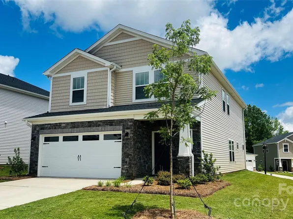 827 Blue Canyon Dr, York, SC 29745