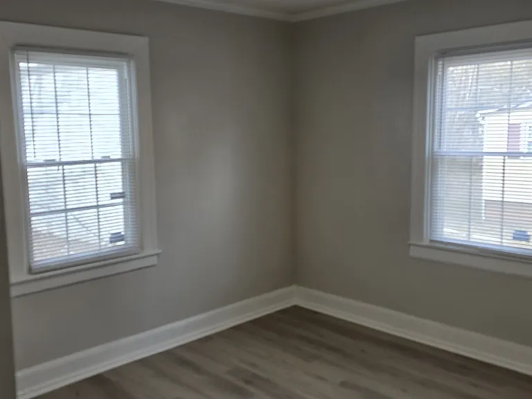 207 Maple Ln — Photo 18