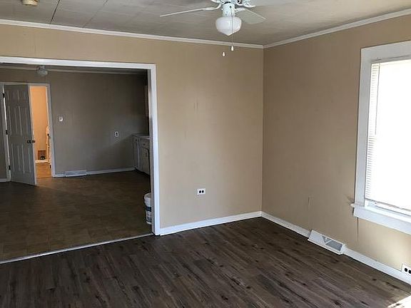 2nd image of 506 W Harrison Ave