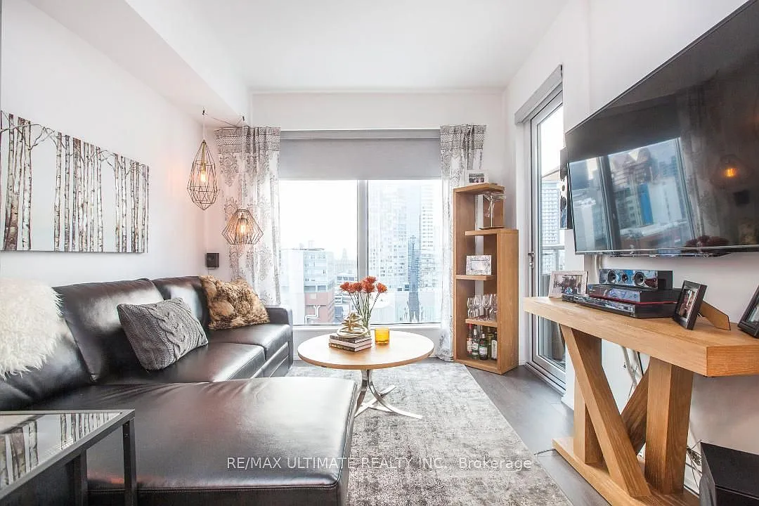 2 bed, $2,350 — Photo 3