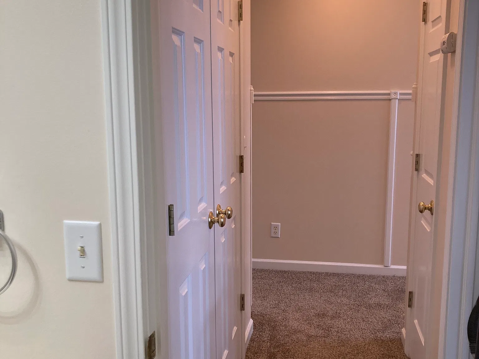 Stonefield Dr, Dekalb — Photo 3