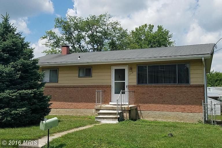 1st image of 1118 Baker Ave