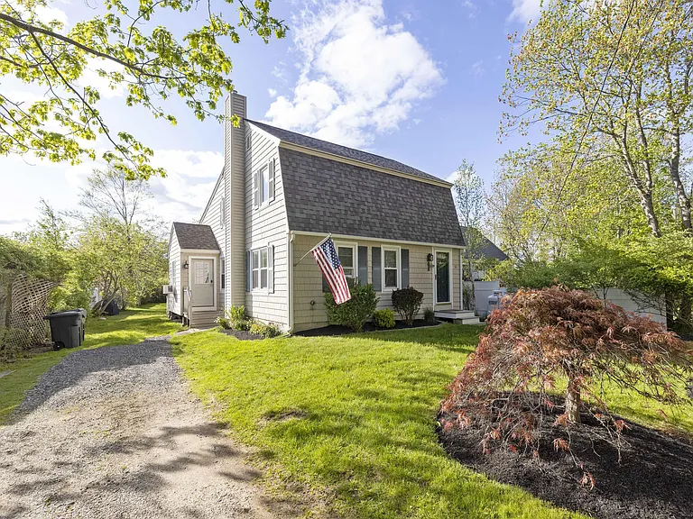 16 Grasshopper Ln — Photo 43