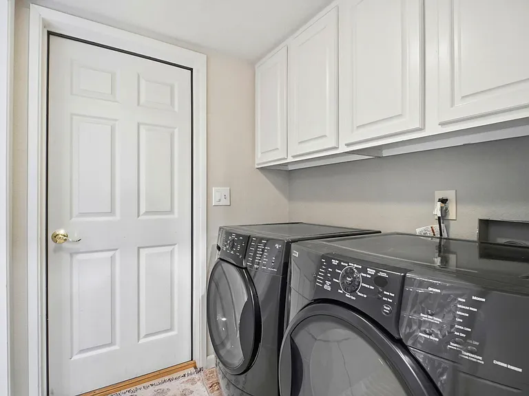 6001 Castlebrook Dr — Photo 31