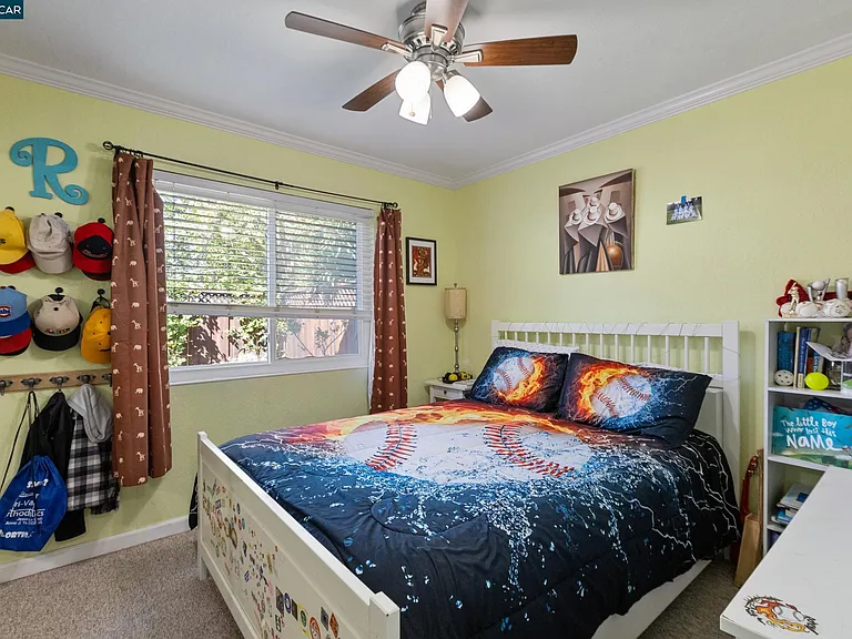 301 Domingo Ct — Photo 23