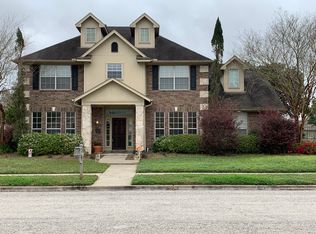 210 Legend Dr, Victoria, TX 77904