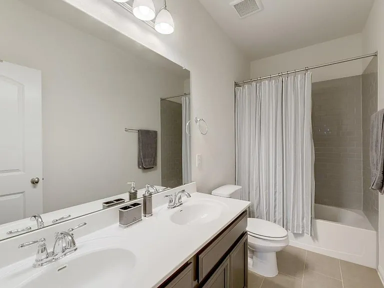 4505 Arques Ave — Photo 18