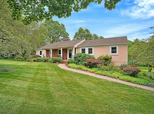 51 Rolling Hill Dr, Millington, NJ 07946