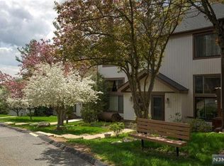 8150 Ashland Ct #150, Stanhope, NJ 07874