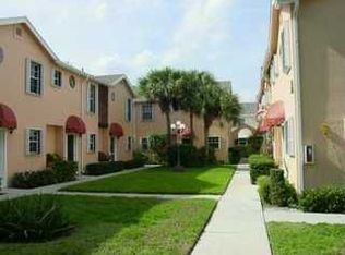 339 Waterside Dr, Hypoluxo, FL 33462