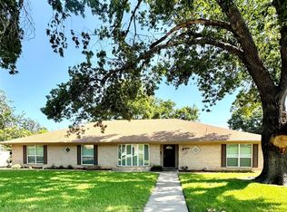 3828 Walton Ave, Fort Worth, TX 76133
