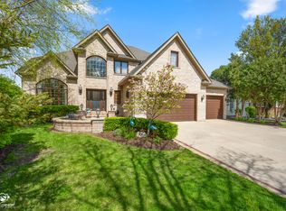 5915 Rosinweed Ln, Naperville, IL 60564