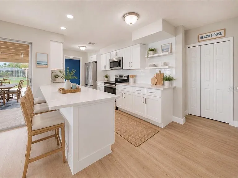1729 Bikini Ct — Photo 10