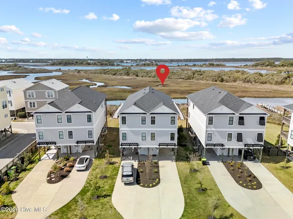 813 N New River Drive #B, Surf City, NC 28445