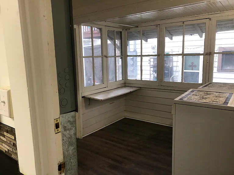 712 S Main St — Photo 9