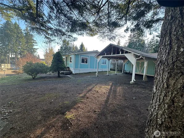 221 NE Schooner Loop, Belfair, WA 98528