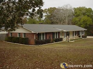 18 Lowe Dr, Enterprise, AL 36330