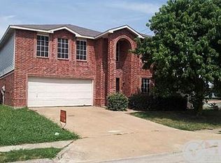 101 Stoneridge Dr, Mesquite, TX 75149