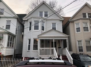 822 Ridge St, Newark, NJ 07104