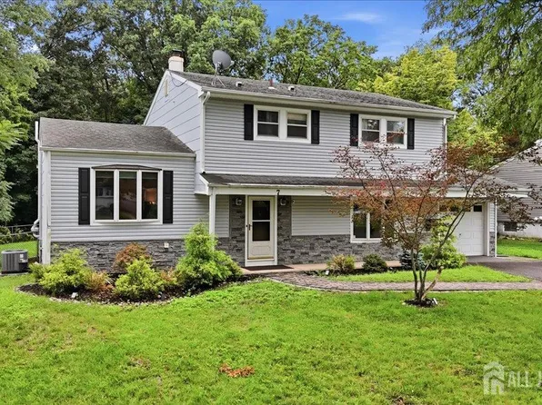 7 Conerly Rd, Somerset, NJ 08873