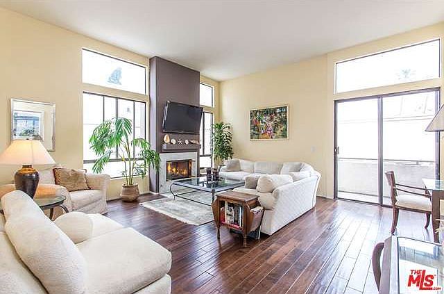 1st image of 910 S Bedford St APT 307