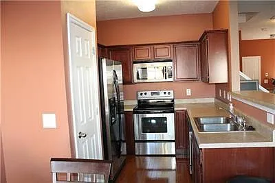 8251 Rossi Rd — Photo 3