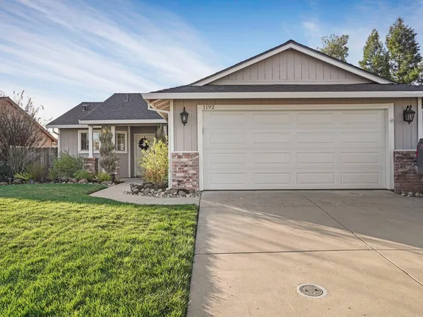 1192 Park Terrace Dr, Galt, CA 95632