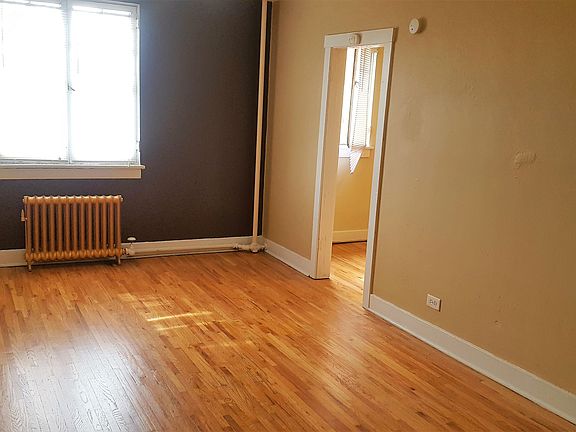 2nd image of 1721 N Washington St APT 29