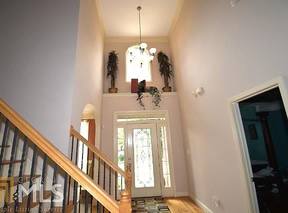 4th image of 2587 Sycamore Dr