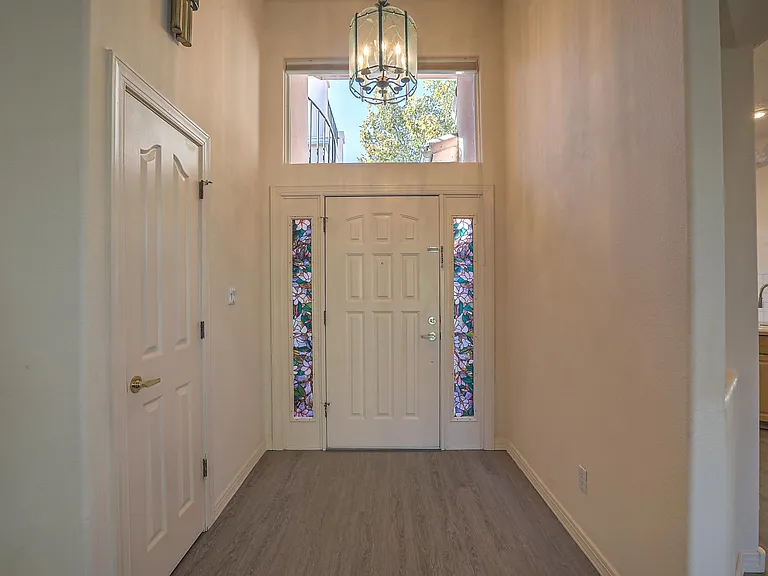 11240 Los Lagos NE — Photo 4