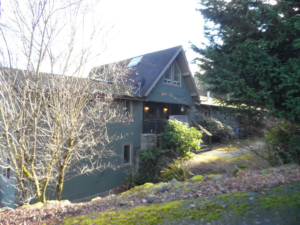 1st image of 15015 136th Ave E