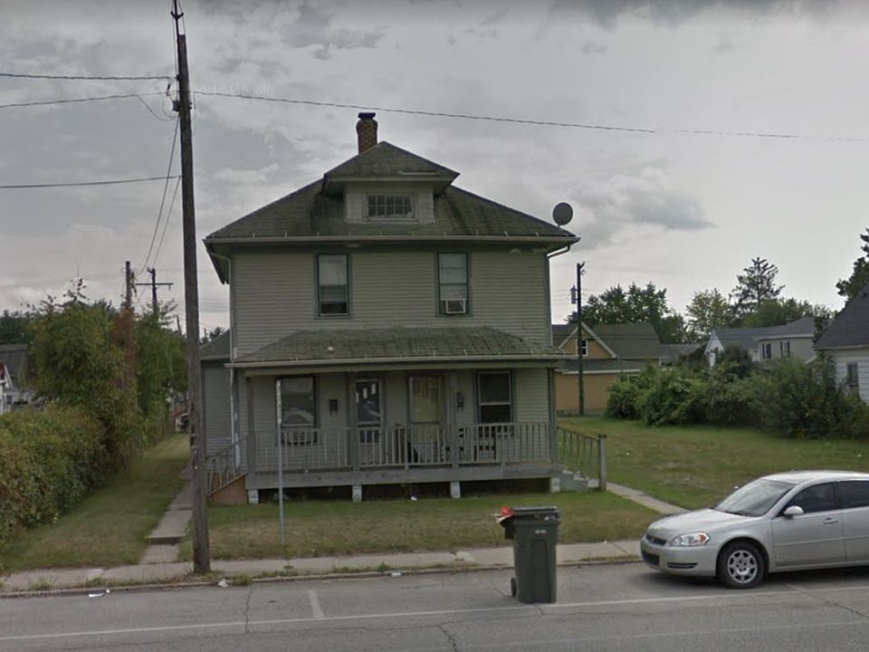 1st image of 1814 W Western Ave