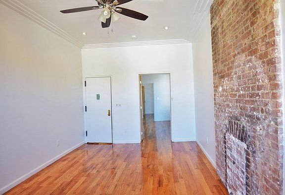 5th image of 856 Willoughby Ave #Dd