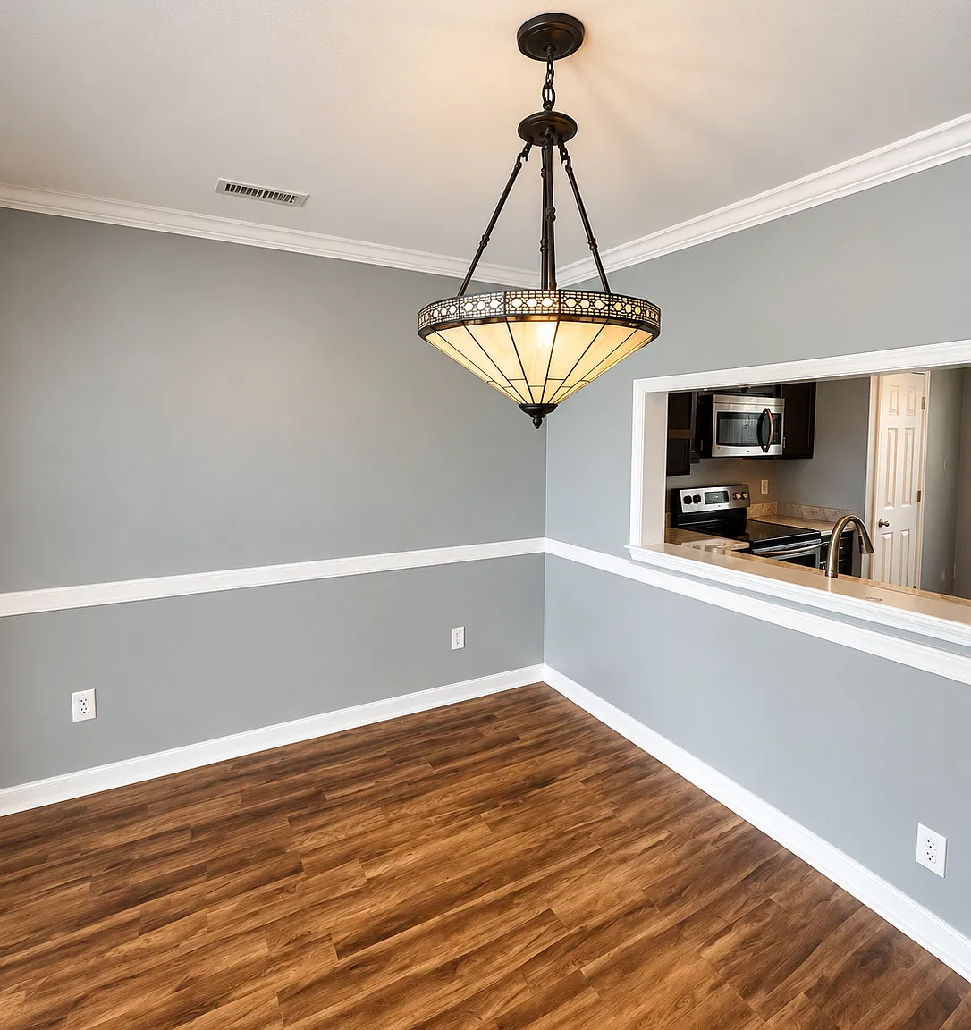 3 bed, 2.5 bath, 1460 sqft, $2,300 — Photo 4