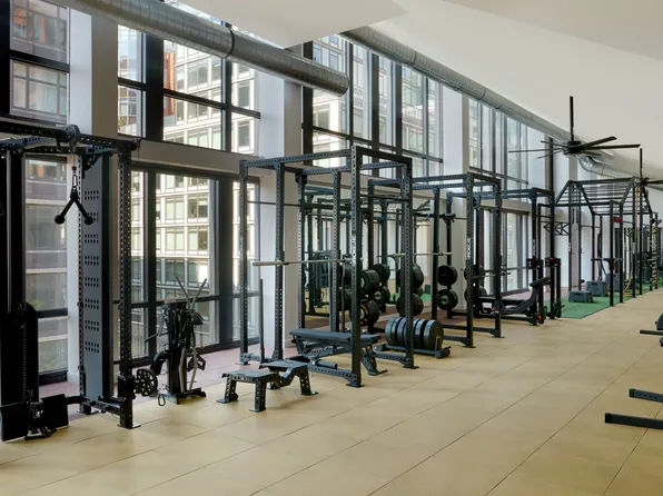 2-33 50th Avenue image 4 of 19